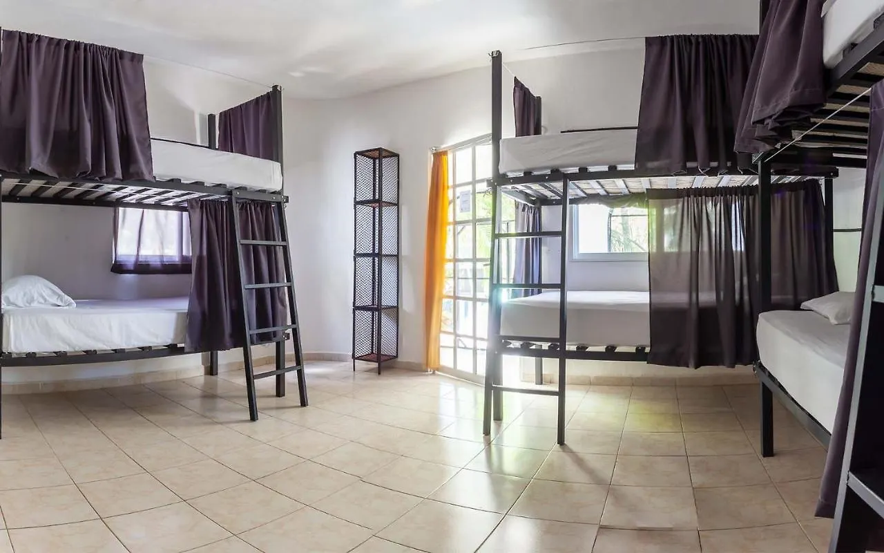 Hostel Oryx Tulum Pueblo Mexico