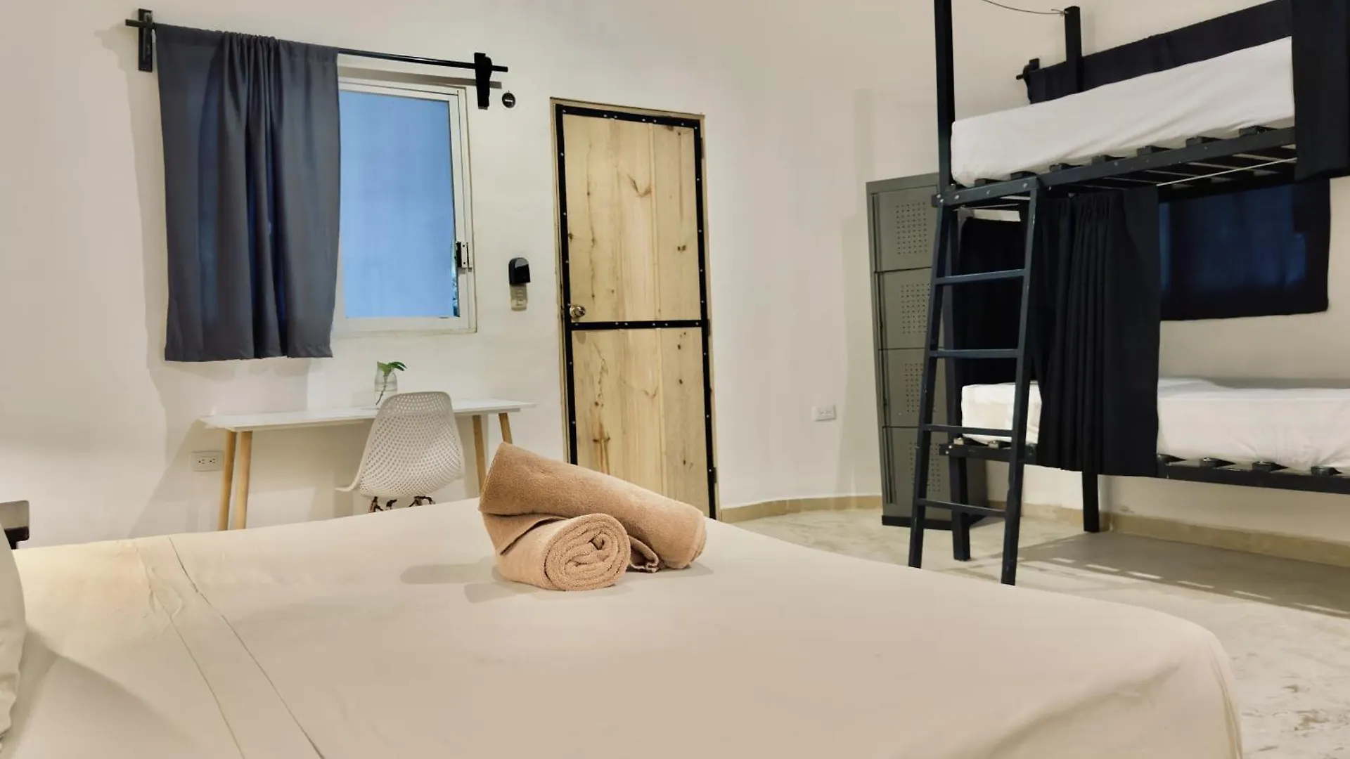 Hostel Oryx Tulum Pueblo 0*,  Mexico