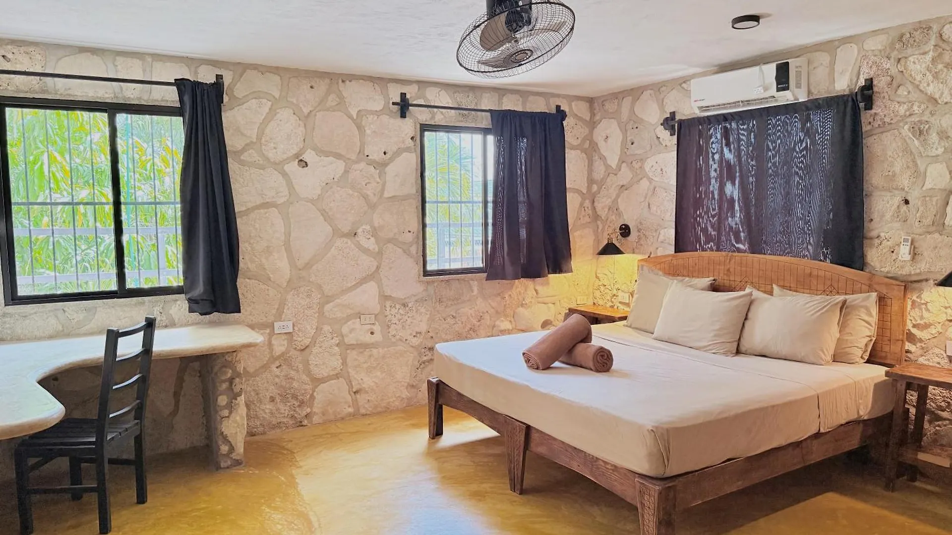 Hostel Oryx Tulum